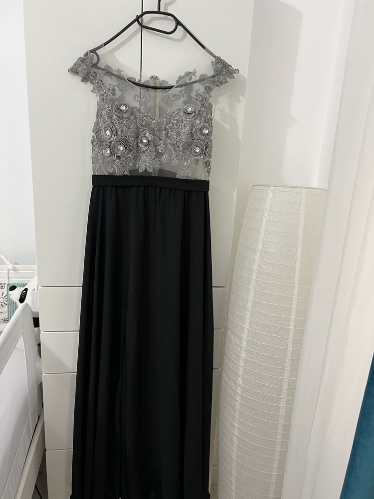 Rochie lunga neagra , crapata