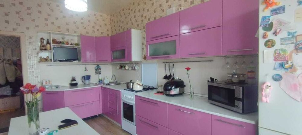 Продается 1 км квартира в р Алтын Арман