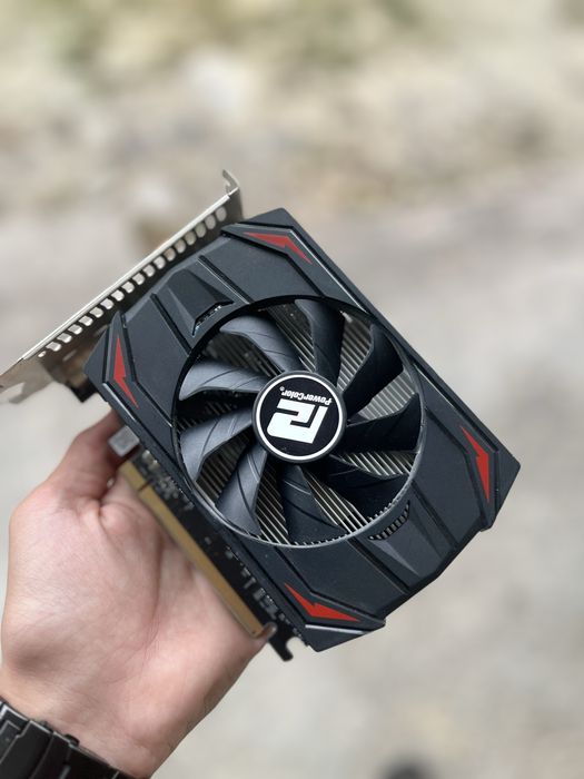 Продаю видеокарту RX550