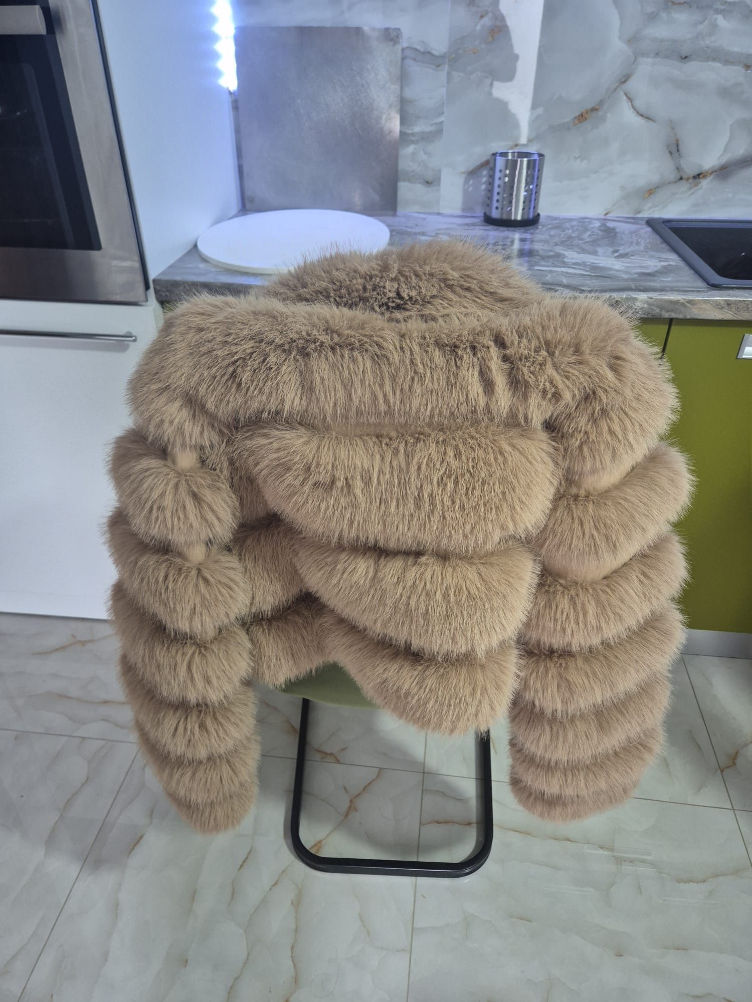 Blană de vânzare