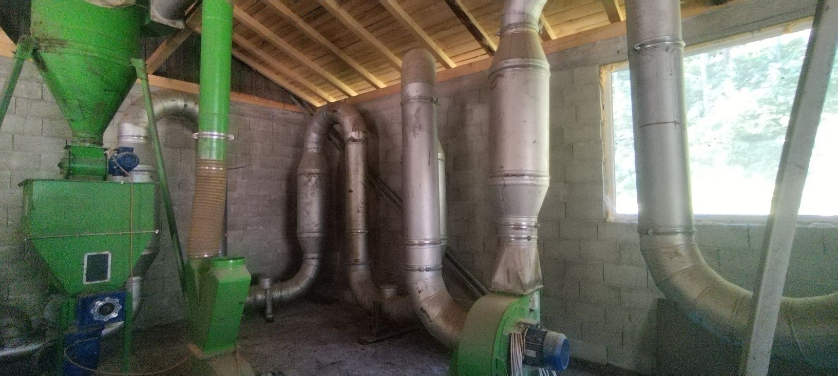 Linie completa PELETI si BRICHETE - 1 tona pe ora