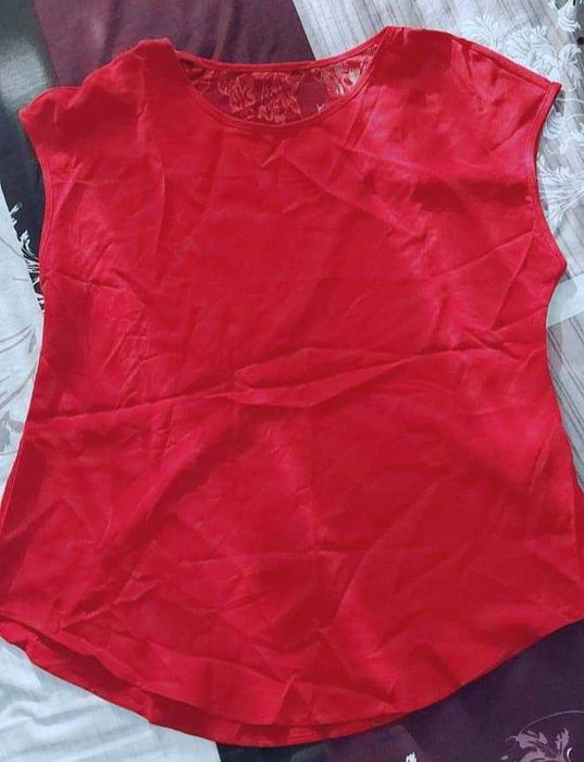 Haine noi de vanzare