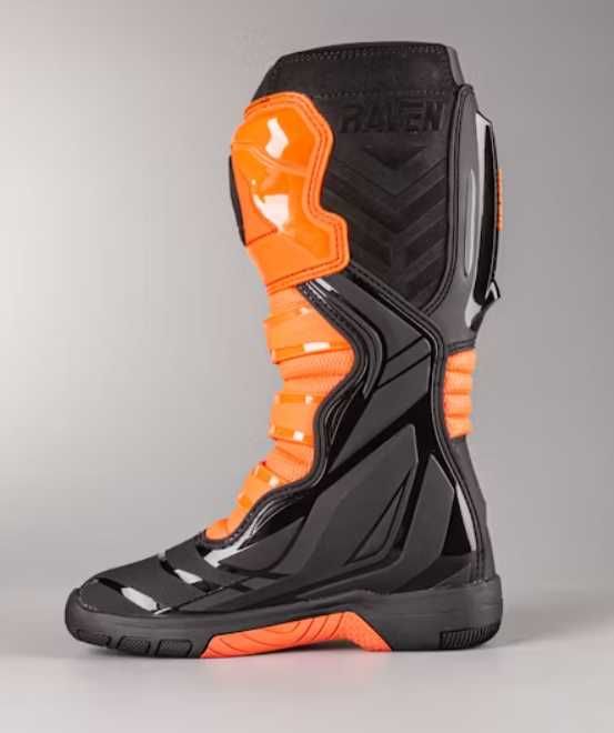 НОВИ ботуши RAVEN - 43 номер