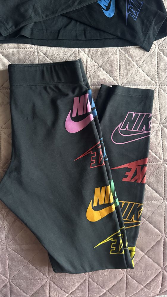 Спортен комплекъ Nike