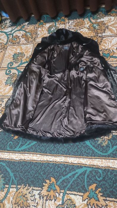 Шуба продаётся новый