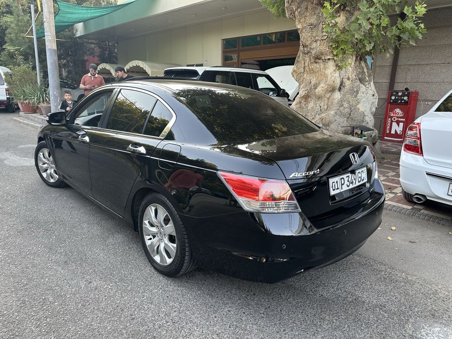 Honda accort full ideal holatda