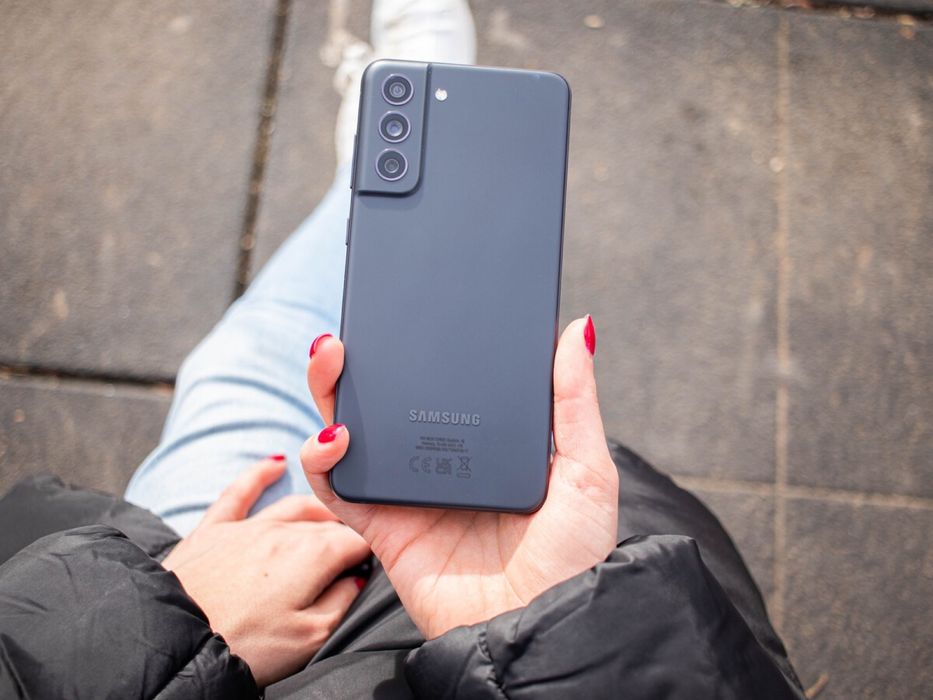 Samsung S21 fe ideal