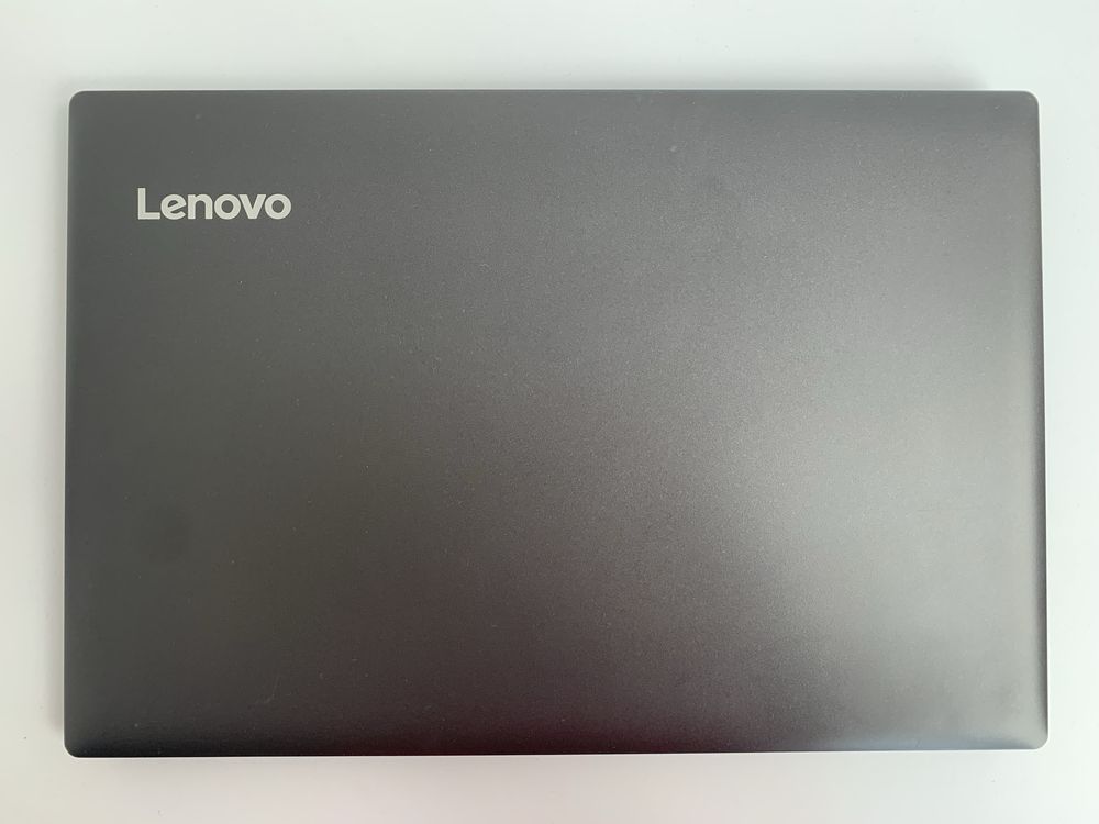 Лаптоп Lenovo в добро състояние