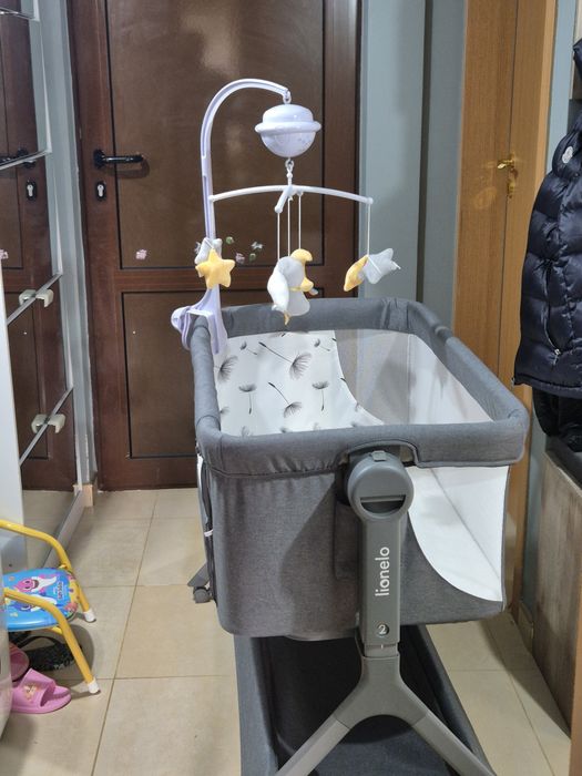 Бебешка кошара, въртележка, бебешко гнездо