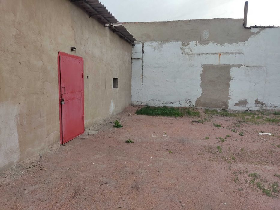 Продается дом без ремонта .