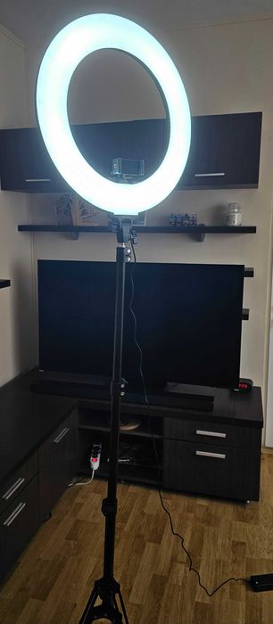 Ring light Lampa circulara Profesionala cu Display 46 cm make up/foto