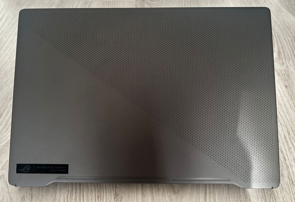 Laptop ASUS ROG Zephyrus G14