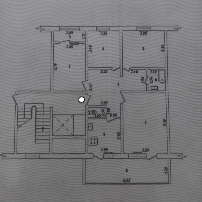 Продаю четырёхкомнатную квартиру (Со́бственник)