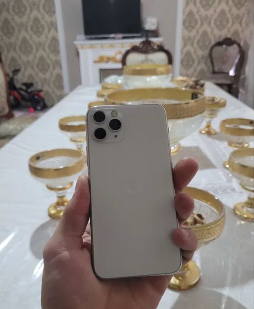 iphone 11pro white