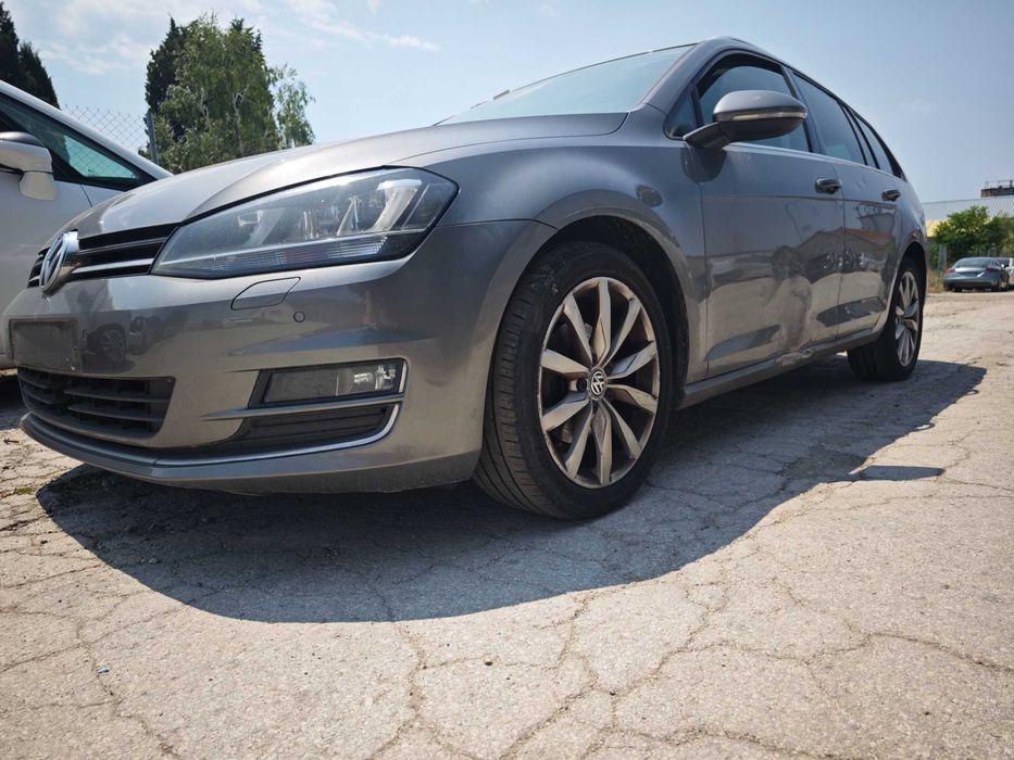 На части VW golf 7 Комби 2.0д ръчка Dynaudio 85 000 Volkswagen Голф