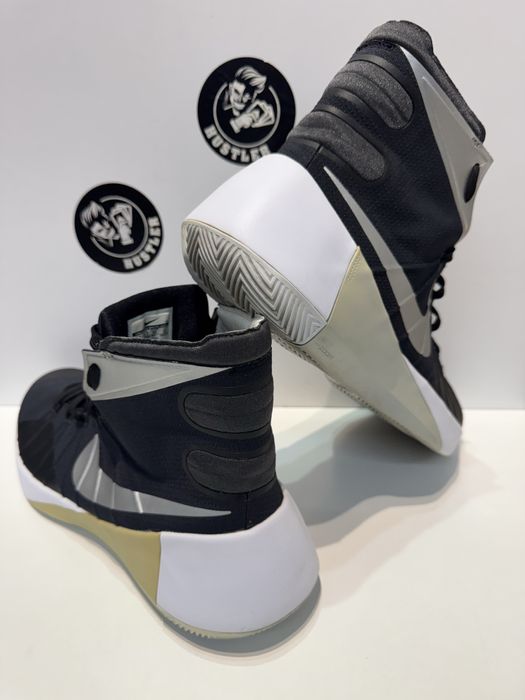 Маратонки NIKE HYPERDUNK .Номер 48