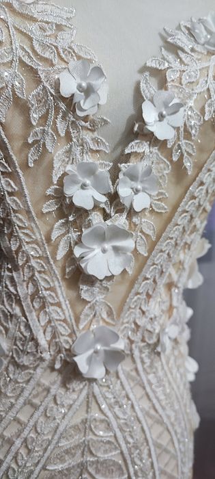 Rochie noua de mireasa1500 lei