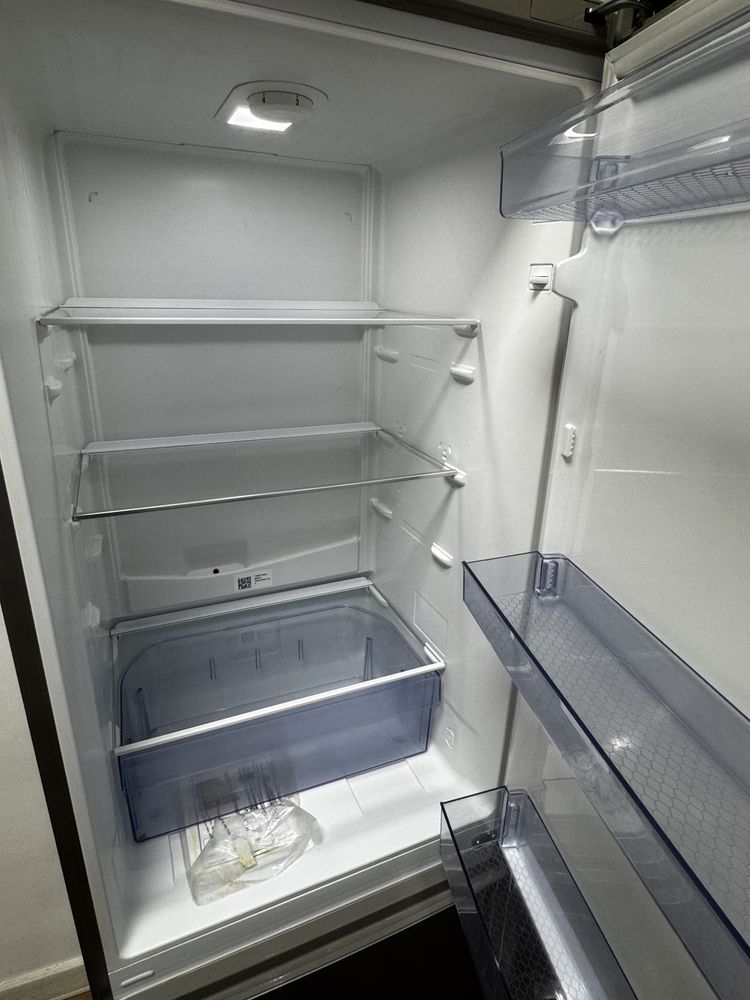 Продам Холодильник Beko ( Турция ) 339 л/ 186см