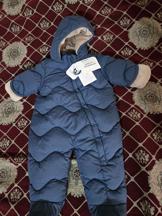 Yangi kombinezon Baby GO