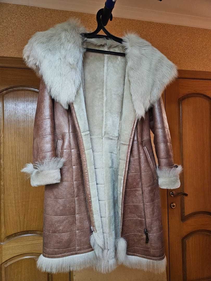 Дубленка-косуха с капюшоном