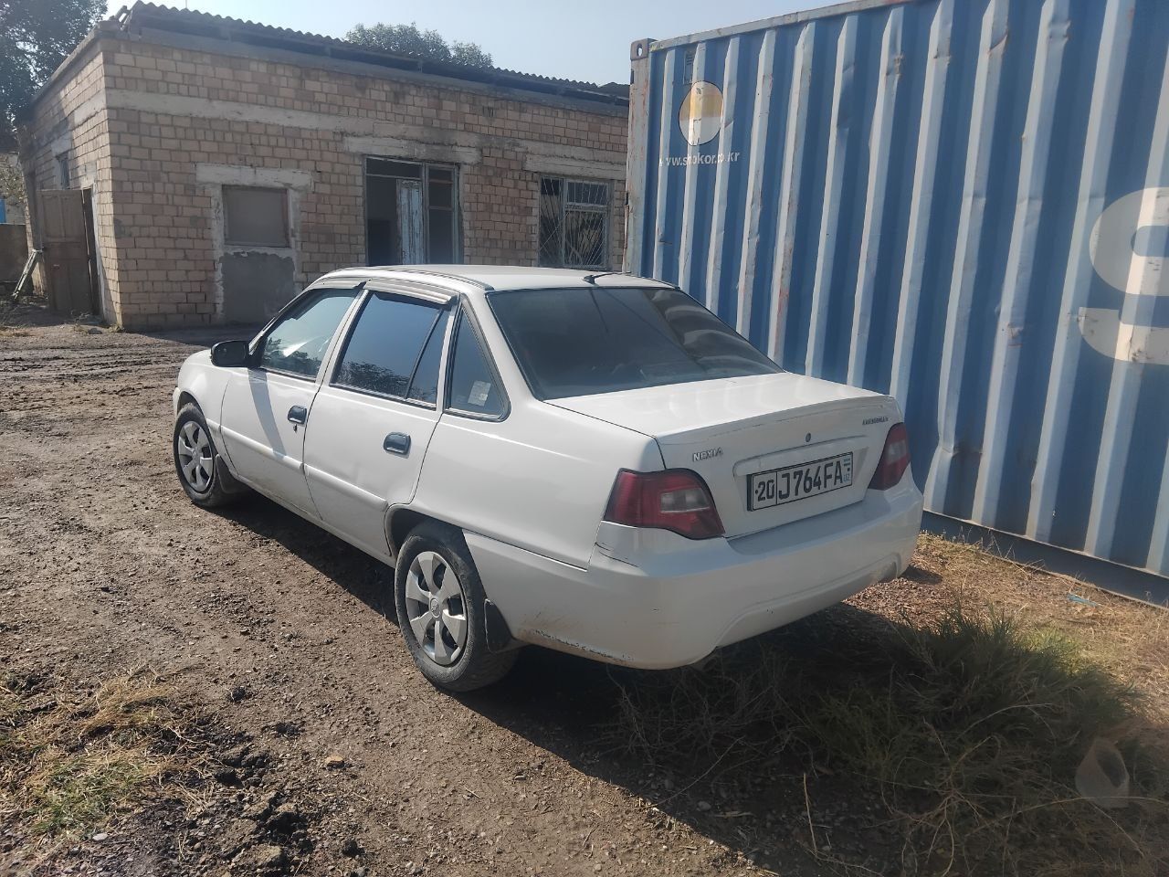 Moshina nexia 2 xolati yaxshi