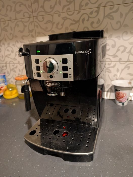 Espressor automat De'Longhi Magnifica S ECAM