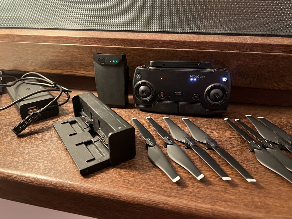 Accesorii Dji mavic air 1 baterie hub telecomanda elicii incarcator