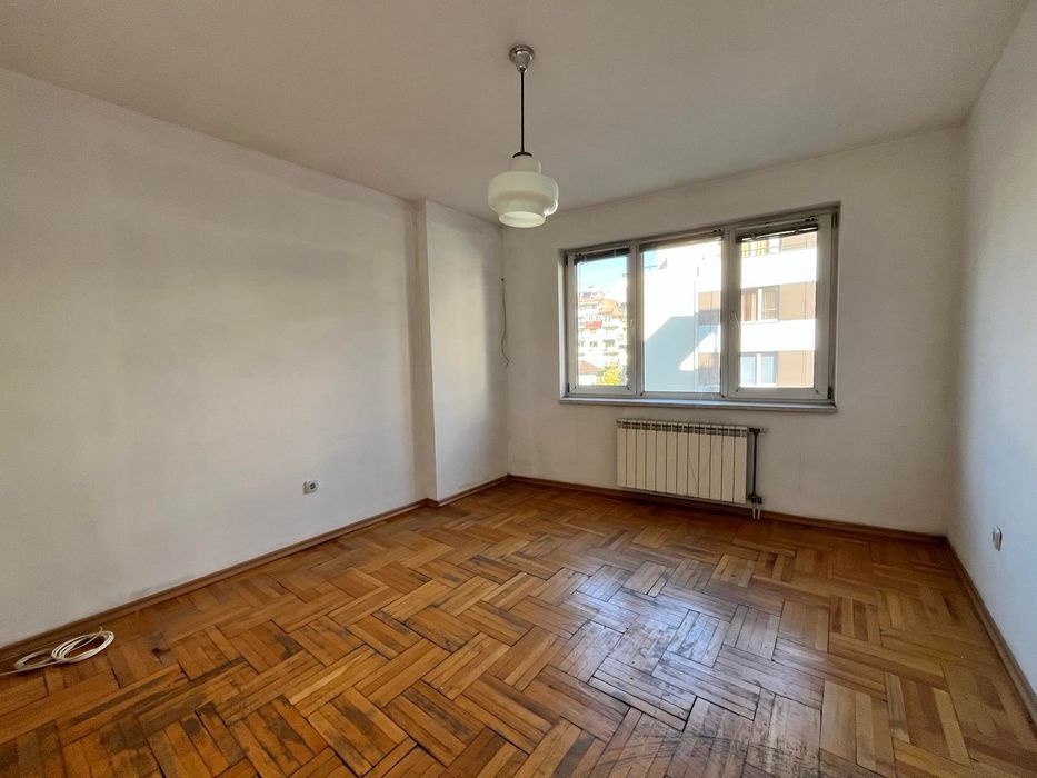 Продава се Тристаен апартамент в София, Манастирски ливади - 94 кв.м за 2341 €/кв.м - Снимка #8