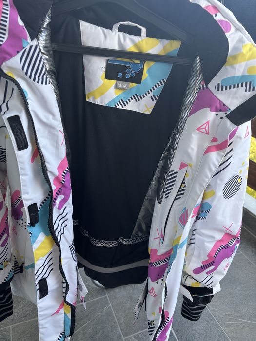 Дамско скиорско яке