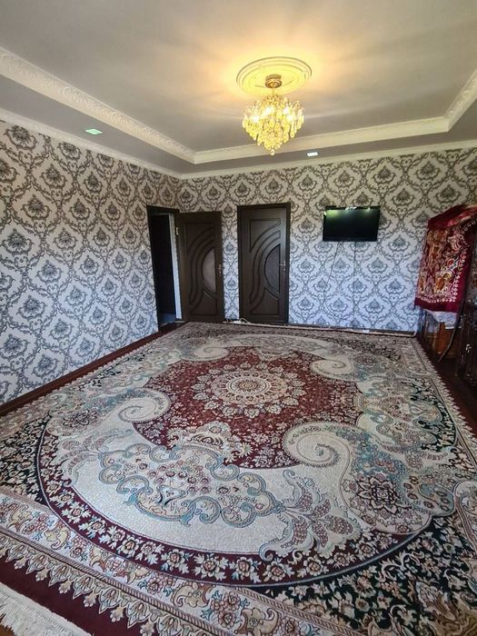Продаю квартиру Яшнабадский р-он Авиасозлар-2. 1-ком 1-этаж 9-этажном