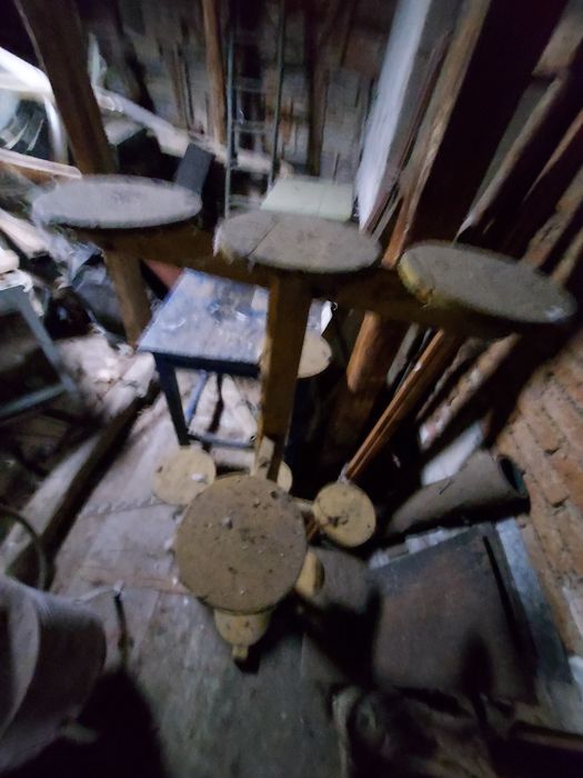 Дървен цветарник