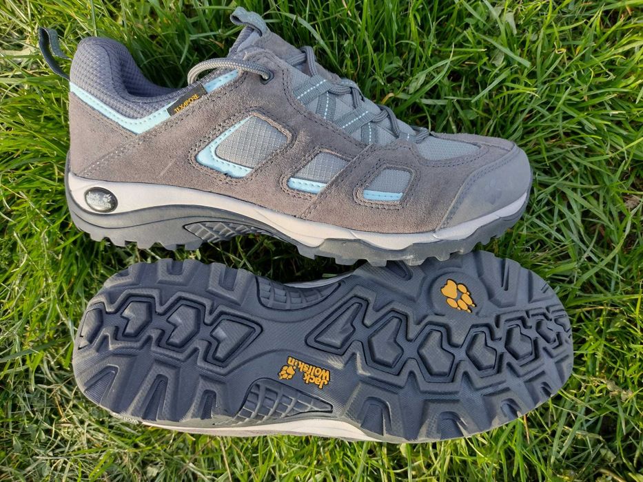 Vand pantofi trekking Jack Wolfskin dama marimea 40 - noi