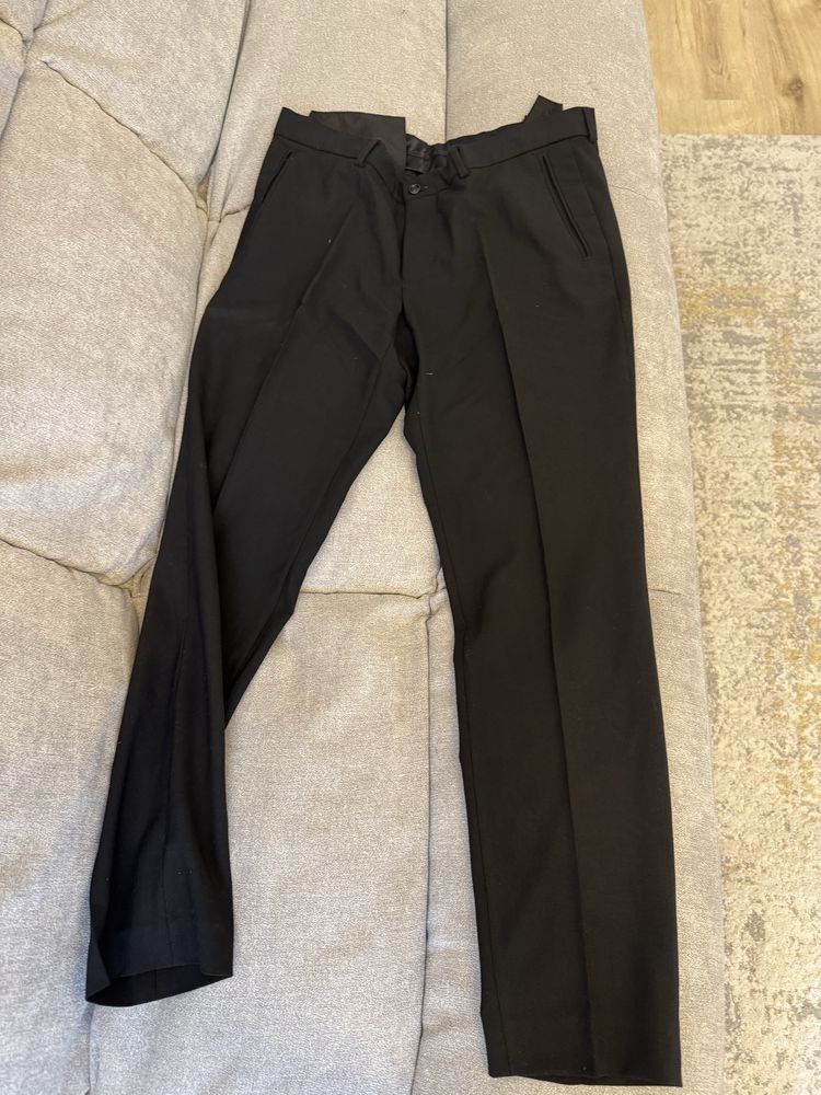 Costum Zara Marimea S