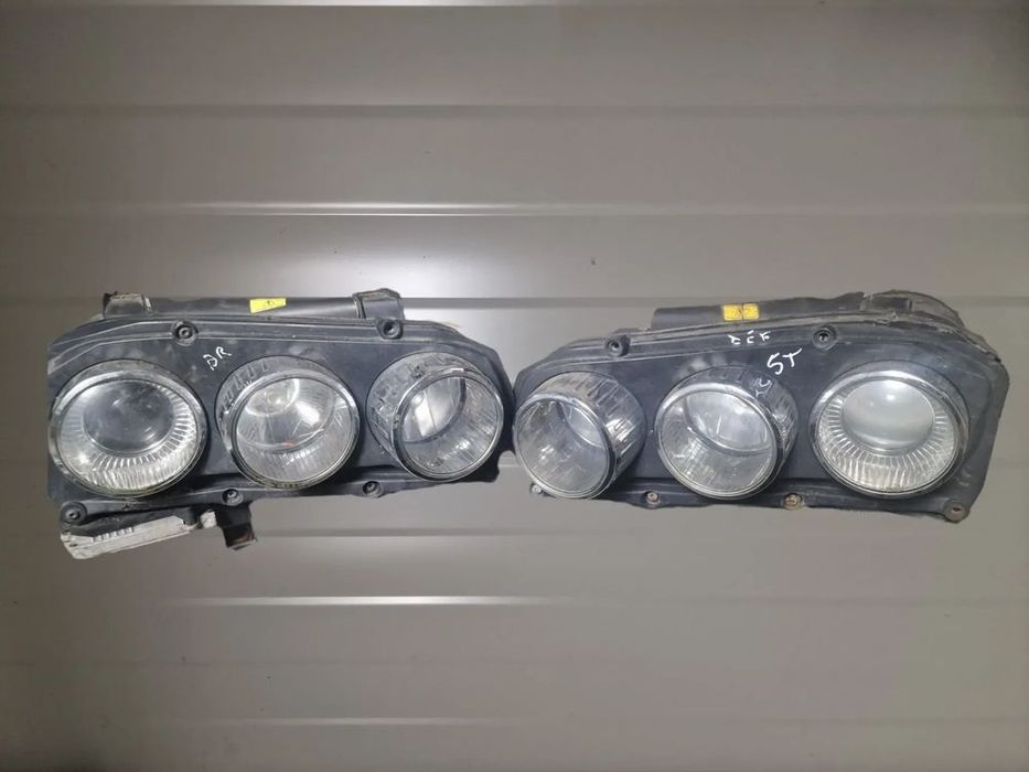 Far stanga cu xenon  complect Alfa Romeo 159