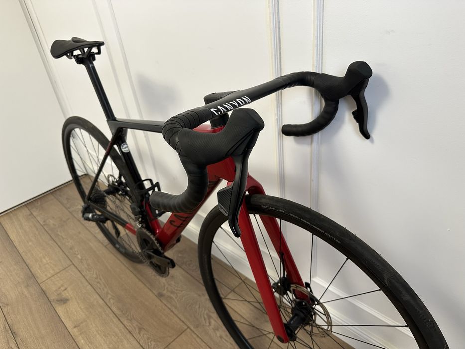 Cursiera carbon Canyon Ultimate CF SL Etap 2024