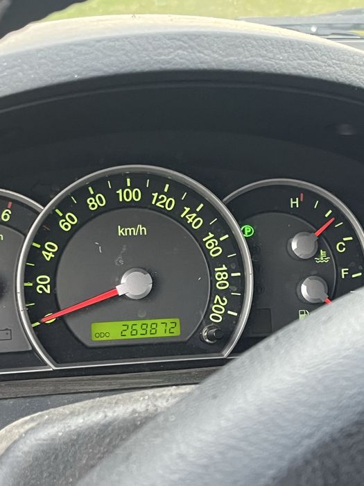vand kia sorento