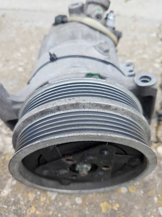 Климатик/компресор за Volvo V40