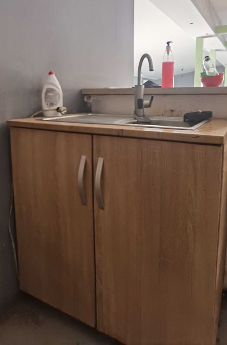 Mobilier bar, rafturi bar