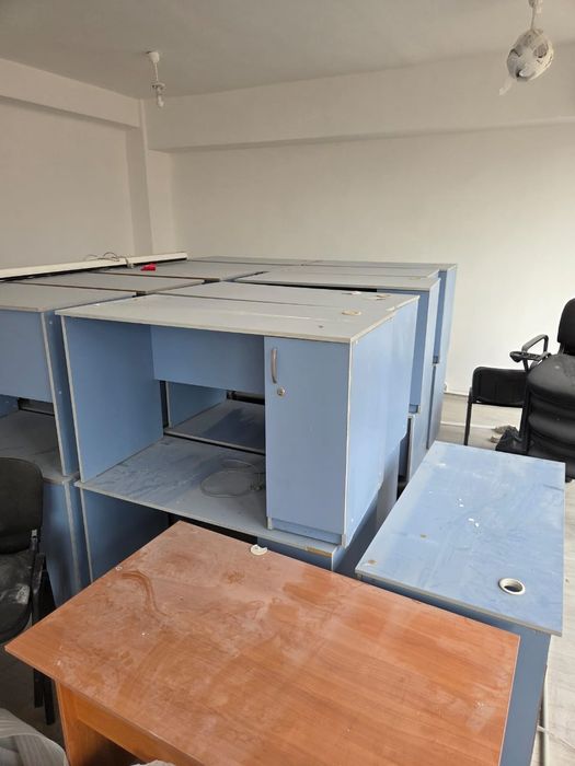 Столы компьютерные