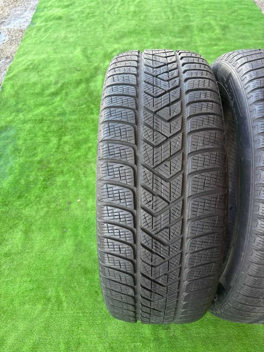 Anvelope Iarna Pirelli 235/55/19