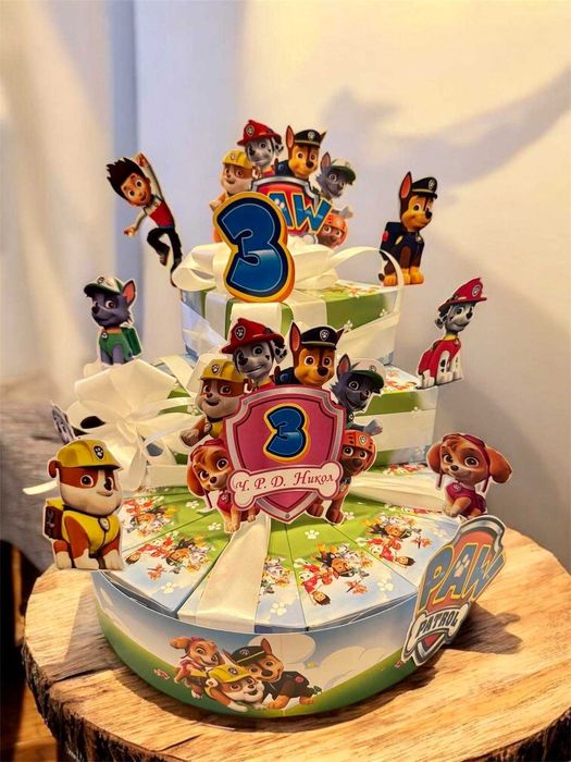 Картонени торти по ваше желание с надпис и топери