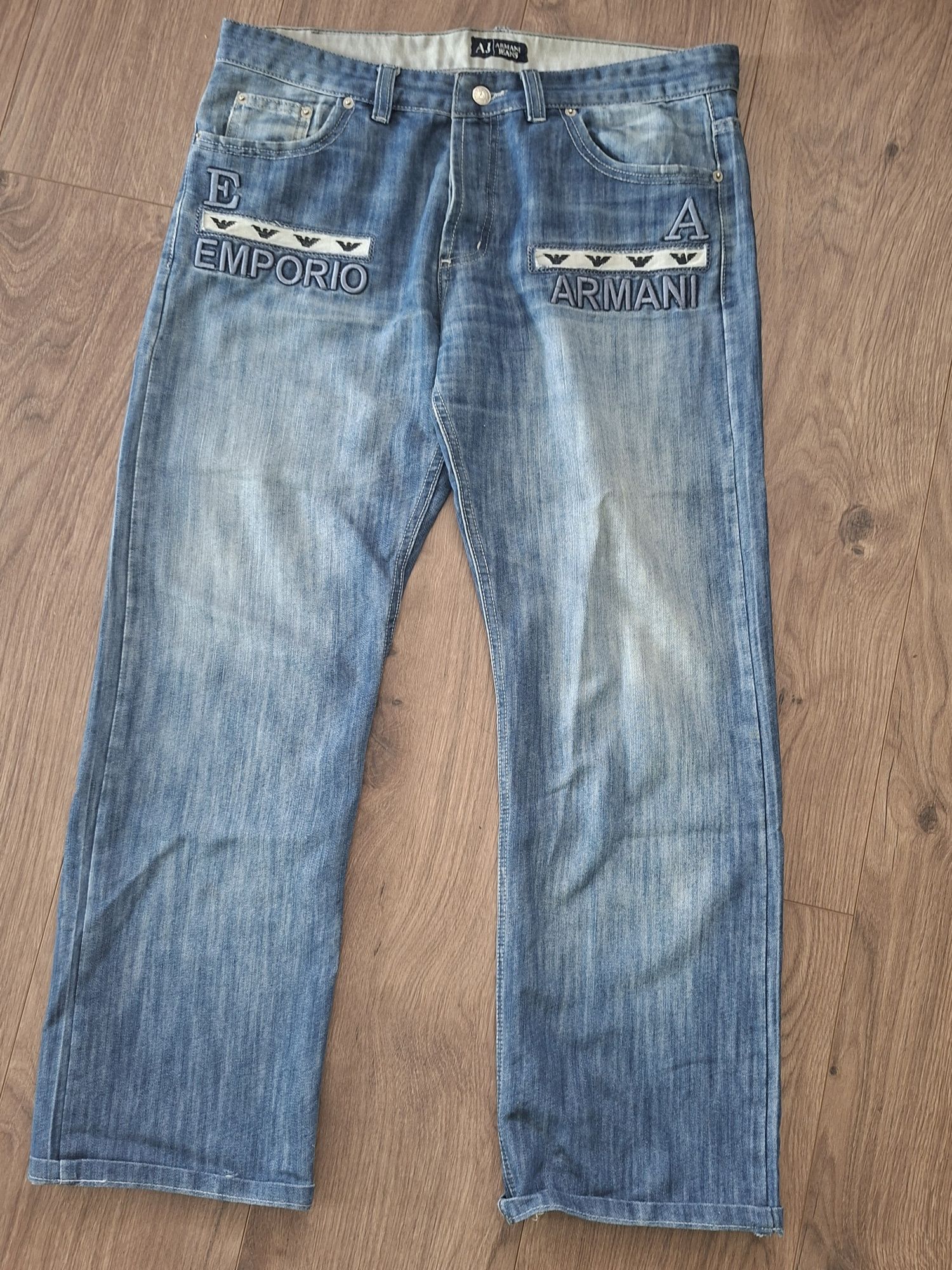 Дънки Emporio Armani в отлично състояние