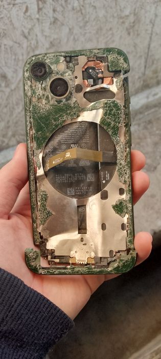 Айфон 13;13mini вроде