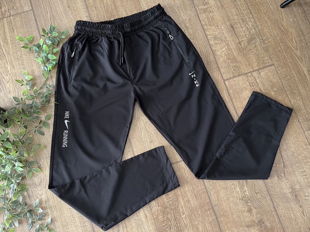 Pantaloni sport Nike pro combat