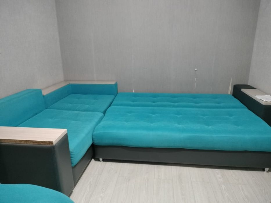 Диван даром. Самовывоз