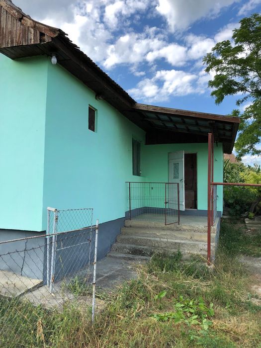 Casa de vanzare zona linistita