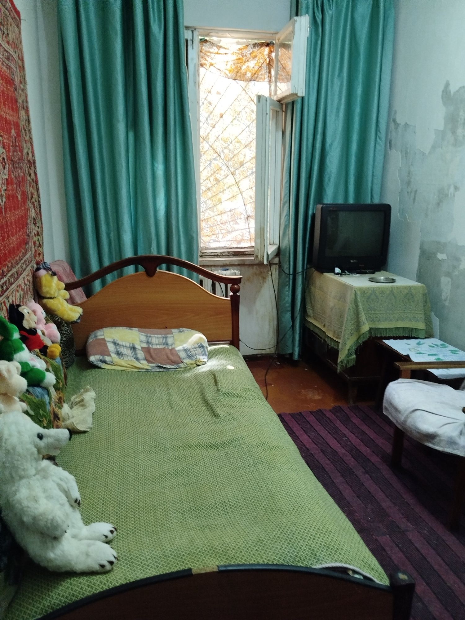 Продам квартиру Уч- тепа 13 квартал.фархадский  4-х ком-я.