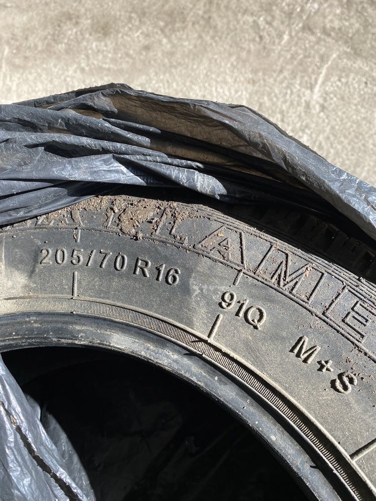 Б/у шина на 205/70 R16 жағдайы жақсы