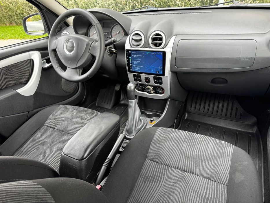 Dacia Sandero 1.4i BENZINĂ / 70.000KM / Unic proprietar/