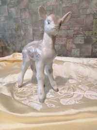 Продам фарфоровую статуэтку олененок "Бемби" Дулево.